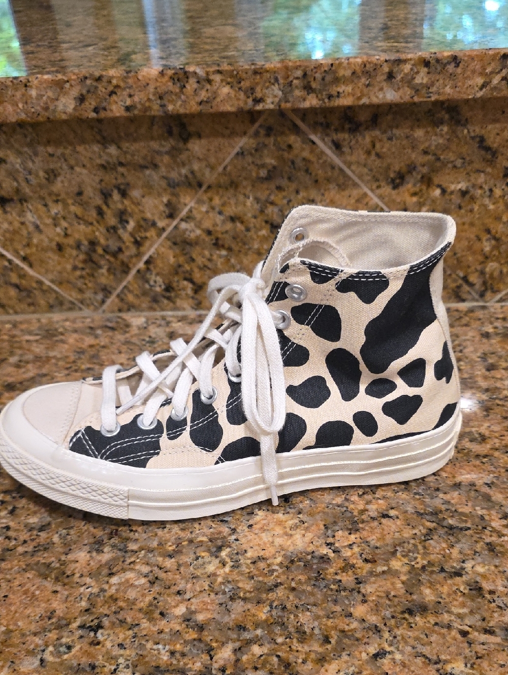 Converse Chuck Taylor All Star 70 Hi Cow Print - M7/W9 - Picture 5 of 11